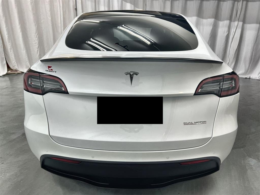 Tesla Model Y SUV (2022-2024) Performance Style Rear Boot Spoiler Lip (Gloss Black)